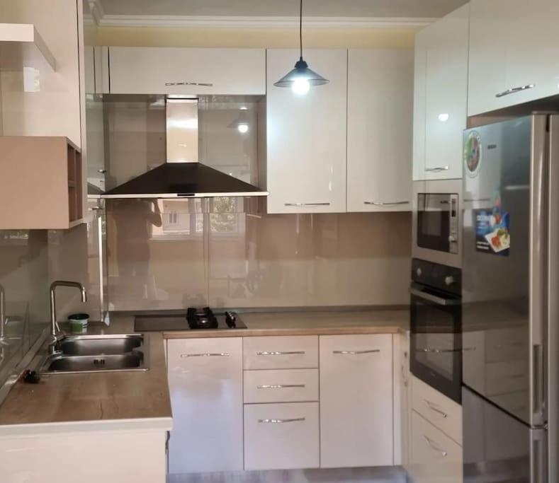 New & Great Located Apartment Near Center Tirana Zewnętrze zdjęcie