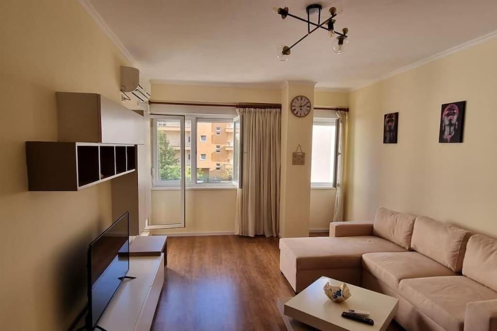 New & Great Located Apartment Near Center Tirana Zewnętrze zdjęcie