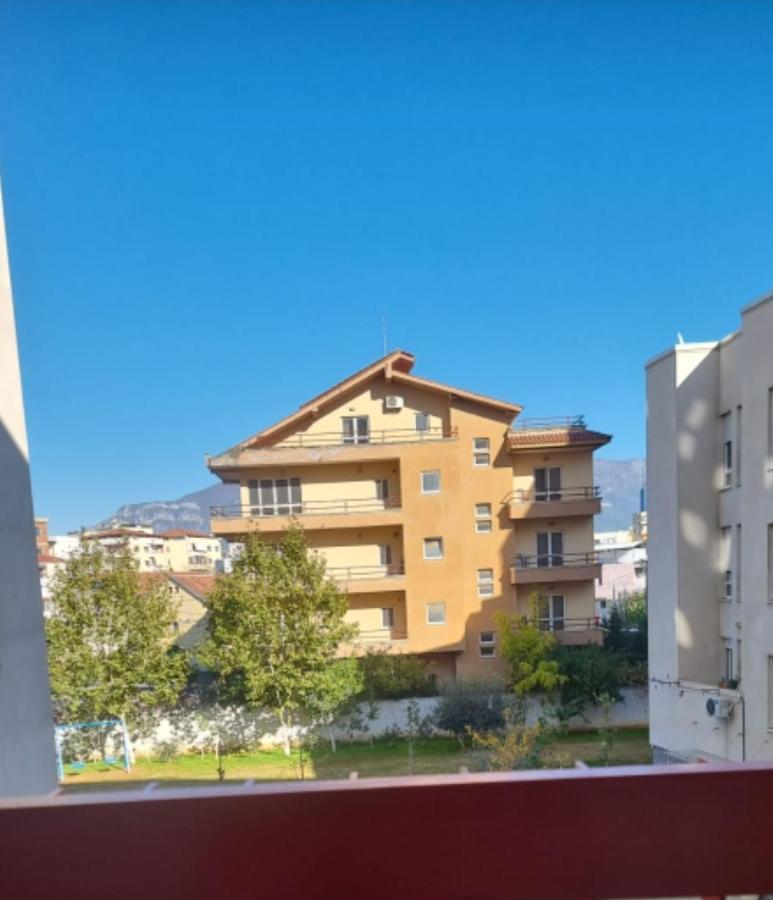 New & Great Located Apartment Near Center Tirana Zewnętrze zdjęcie