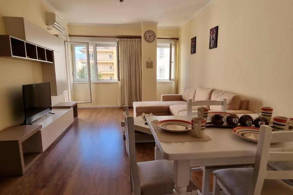 New & Great Located Apartment Near Center Tirana Zewnętrze zdjęcie